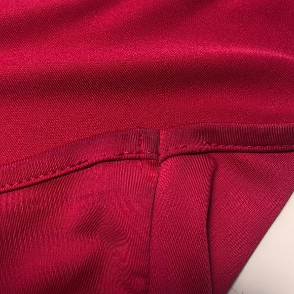 GYMSHARK BRA SIZE MEDIUM - Picture 5 of 6